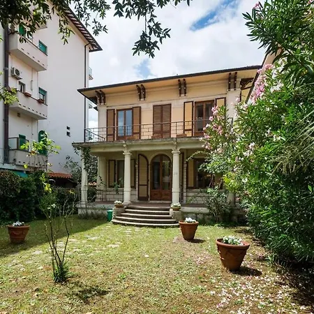 Nyaraló Puccini *